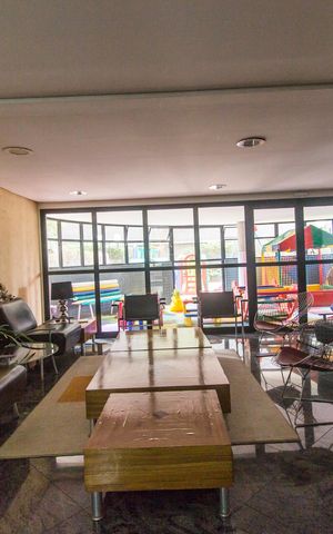 Apartamento à venda com 220m², 3 quartos e 3 vagasÁrea comum - Salão de festas