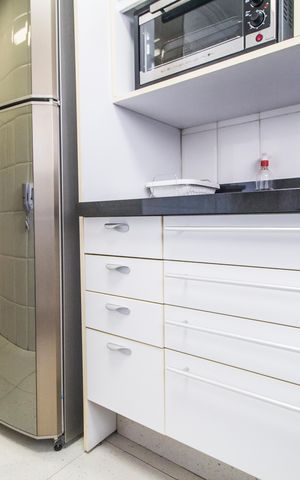 Apartamento à venda com 220m², 3 quartos e 3 vagas Apartamento à venda com 220m², 3 quartos e 3 vagasCozinha