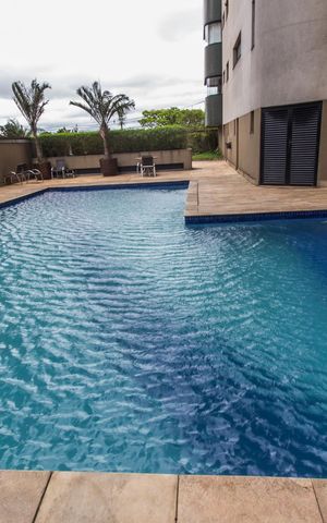 Apartamento à venda com 220m², 3 quartos e 3 vagasÁrea comum - Piscina
