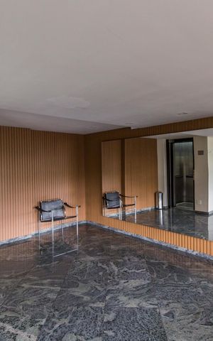 Apartamento à venda com 220m², 3 quartos e 3 vagasÁrea comum - Hall social