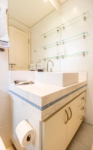 Apartamento à venda com 220m², 3 quartos e 3 vagas Apartamento à venda com 220m², 3 quartos e 3 vagasBanheiro da Suíte 3