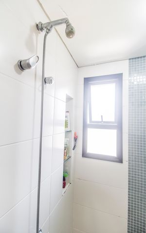 Apartamento à venda com 220m², 3 quartos e 3 vagas Apartamento à venda com 220m², 3 quartos e 3 vagasBanheiro da Suíte 1