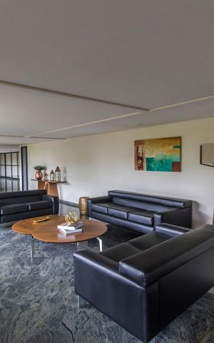 Apartamento à venda com 220m², 3 quartos e 3 vagasÁrea comum - Hall social