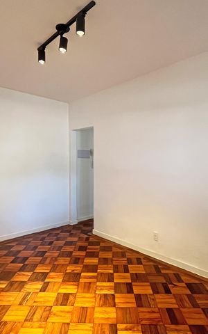 Apartamento para alugar com 45m², 2 quartos e 1 vagaSala