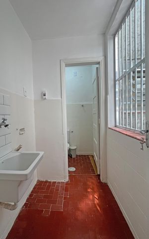 Apartamento para alugar com 45m², 2 quartos e 1 vagaBanheiro de serviço