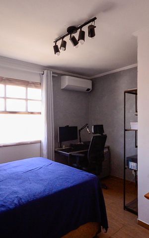 Casa de condomínio à venda com 60m², 2 quartos e 1 vaga Casa de condomínio à venda com 60m², 2 quartos e 1 vagaQuarto 1