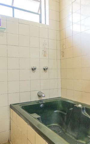 Casa à venda com 164m², 2 quartos e 1 vaga Casa à venda com 164m², 2 quartos e 1 vagaBanheiro