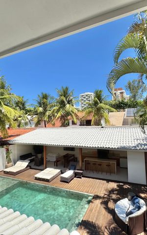 Casa de condomínio à venda com 430m², 6 quartos e 3 vagas Casa de condomínio à venda com 430m², 6 quartos e 3 vagasSuíte 1 - Varanda