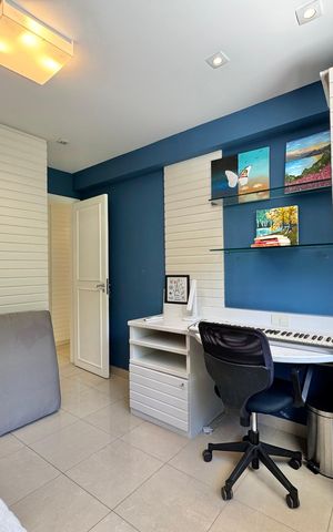 Casa de condomínio à venda com 430m², 6 quartos e 3 vagas Casa de condomínio à venda com 430m², 6 quartos e 3 vagasQuarto 2