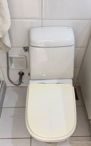 Casa de condomínio à venda com 430m², 6 quartos e 3 vagas Casa de condomínio à venda com 430m², 6 quartos e 3 vagasSuíte 2 - Banheiro