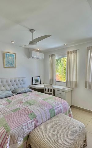 Casa de condomínio à venda com 430m², 6 quartos e 3 vagas Casa de condomínio à venda com 430m², 6 quartos e 3 vagasSuíte 3