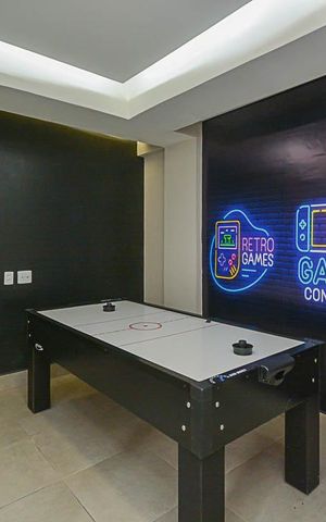 Apartamento à venda com 44m², 2 quartos e sem vaga Apartamento à venda com 44m², 2 quartos e sem vagaÁrea comum - Salão de jogos