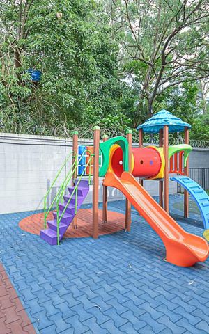 Apartamento à venda com 44m², 2 quartos e sem vaga Apartamento à venda com 44m², 2 quartos e sem vagaÁrea comum - Playground