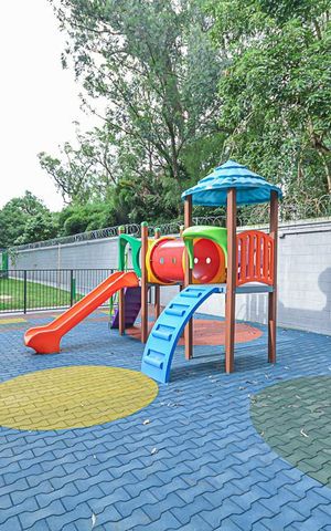 Apartamento à venda com 44m², 2 quartos e sem vaga Apartamento à venda com 44m², 2 quartos e sem vagaÁrea comum - Playground