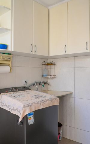 Casa à venda com 248m², 4 quartos e 2 vagasCozinha/Area de Serviço