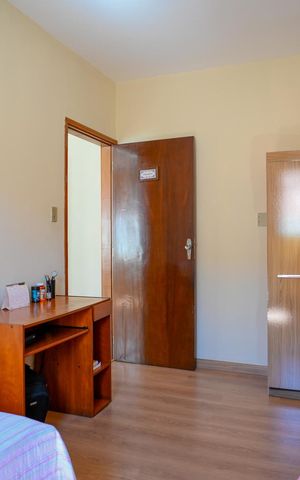 Casa à venda com 248m², 4 quartos e 2 vagasQuarto 3