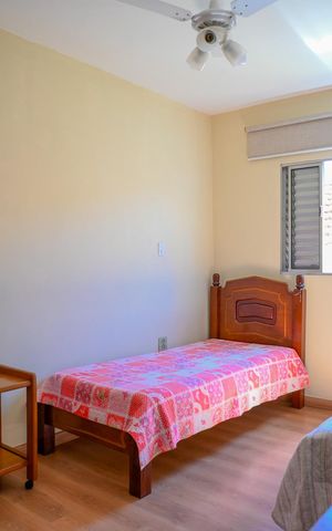 Casa à venda com 248m², 4 quartos e 2 vagasQuarto 3