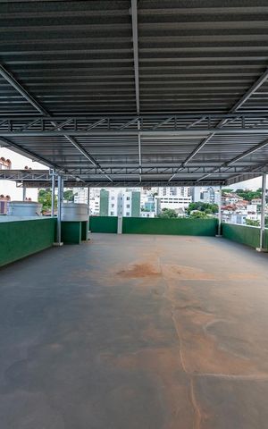 Casa à venda com 161m², 3 quartos e 4 vagas Casa à venda com 161m², 3 quartos e 4 vagasTerraço