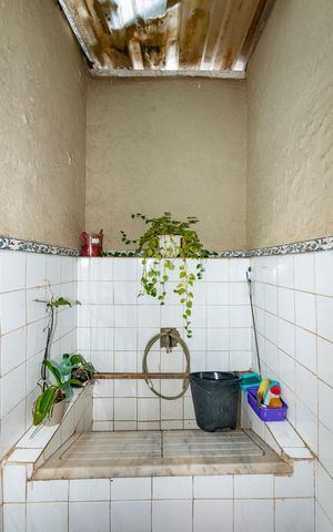 Casa à venda com 161m², 3 quartos e 4 vagas Casa à venda com 161m², 3 quartos e 4 vagasÁrea de Serviço