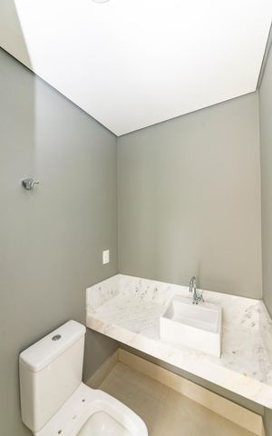 Apartamento à venda com 167m², 2 quartos e 2 vagas Apartamento à venda com 167m², 2 quartos e 2 vagasLavabo da Sala