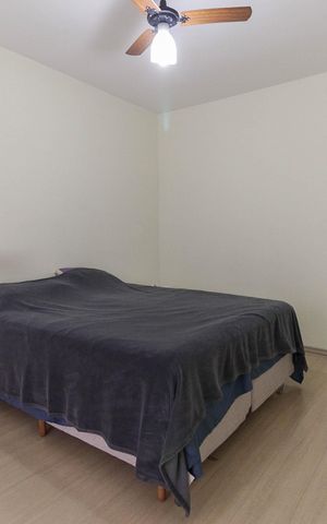 Casa à venda com 228m², 4 quartos e 1 vaga Casa à venda com 228m², 4 quartos e 1 vagaSuíte