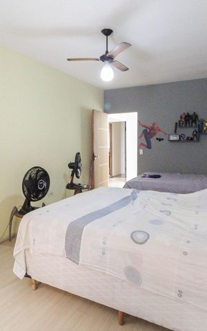 Casa à venda com 228m², 4 quartos e 1 vaga Casa à venda com 228m², 4 quartos e 1 vagaQuarto 2