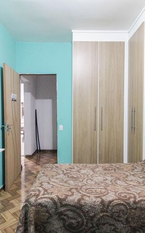 Casa à venda com 228m², 4 quartos e 1 vaga Casa à venda com 228m², 4 quartos e 1 vagaQuarto 1