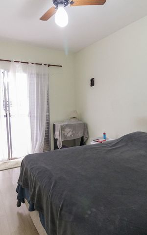 Casa à venda com 228m², 4 quartos e 1 vaga Casa à venda com 228m², 4 quartos e 1 vagaSuíte