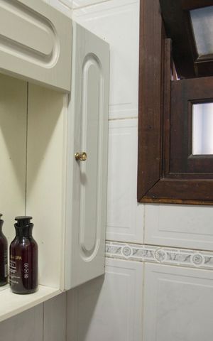 Casa à venda com 236m², 4 quartos e 3 vagasBanheiro Social