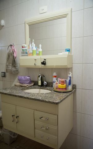 Casa à venda com 236m², 4 quartos e 3 vagasBanheiro da Suíte