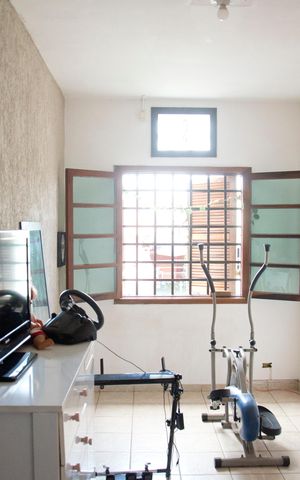 Casa à venda com 236m², 4 quartos e 3 vagasQuarto 3