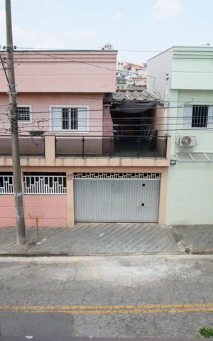 Casa à venda com 236m², 4 quartos e 3 vagasQuarto 3
