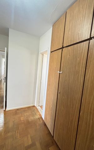 Apartamento à venda com 136m², 3 quartos e 2 vagas Apartamento à venda com 136m², 3 quartos e 2 vagasCloset Suíte