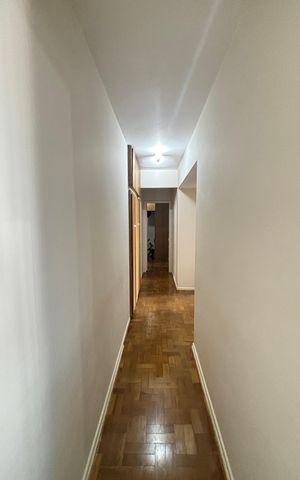 Apartamento à venda com 136m², 3 quartos e 2 vagas Apartamento à venda com 136m², 3 quartos e 2 vagasCorredor