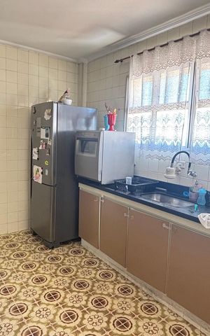 Apartamento à venda com 136m², 3 quartos e 2 vagas Apartamento à venda com 136m², 3 quartos e 2 vagasCozinha