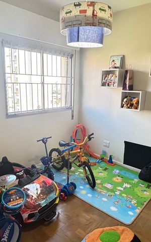 Apartamento à venda com 136m², 3 quartos e 2 vagas Apartamento à venda com 136m², 3 quartos e 2 vagasQuarto 1