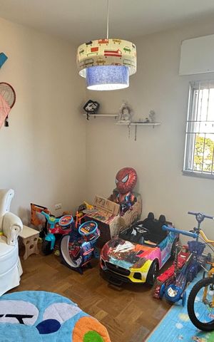 Apartamento à venda com 136m², 3 quartos e 2 vagas Apartamento à venda com 136m², 3 quartos e 2 vagasQuarto 1
