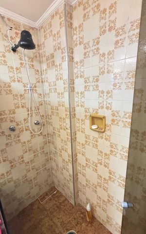 Apartamento à venda com 136m², 3 quartos e 2 vagas Apartamento à venda com 136m², 3 quartos e 2 vagasBanheiro da Suíte