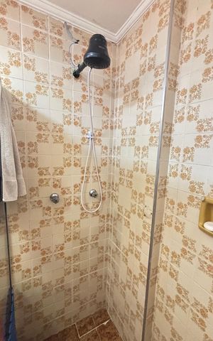 Apartamento à venda com 136m², 3 quartos e 2 vagas Apartamento à venda com 136m², 3 quartos e 2 vagasBanheiro da Suíte