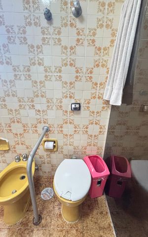 Apartamento à venda com 136m², 3 quartos e 2 vagas Apartamento à venda com 136m², 3 quartos e 2 vagasBanheiro da Suíte