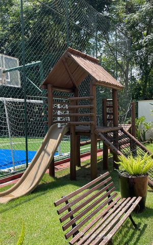 Casa de condomínio para alugar com 300m², 3 quartos e 6 vagas Casa de condomínio para alugar com 300m², 3 quartos e 6 vagasÁrea comum - Playground
