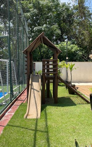 Casa de condomínio para alugar com 300m², 3 quartos e 6 vagas Casa de condomínio para alugar com 300m², 3 quartos e 6 vagasÁrea comum - Playground