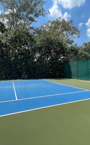 Casa de condomínio para alugar com 300m², 3 quartos e 6 vagas Casa de condomínio para alugar com 300m², 3 quartos e 6 vagasQuadra de Tenis