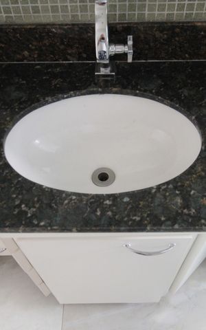 Apartamento para alugar com 64m², 2 quartos e 2 vagasBanheiro Social
