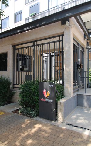 Apartamento à venda com 34m², 2 quartos e 1 vagaFachada e portaria