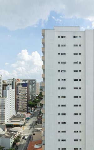 Apartamento à venda com 295m², 4 quartos e 2 vagas Apartamento à venda com 295m², 4 quartos e 2 vagasVaranda da Sala
