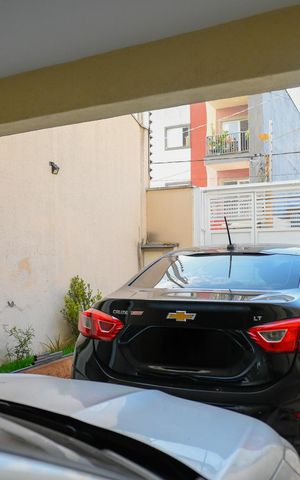 Casa à venda com 133m², 3 quartos e 2 vagas Casa à venda com 133m², 3 quartos e 2 vagasGaragem