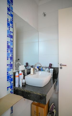 Casa à venda com 133m², 3 quartos e 2 vagas Casa à venda com 133m², 3 quartos e 2 vagasBanheiro do Quarto 1 - Suite