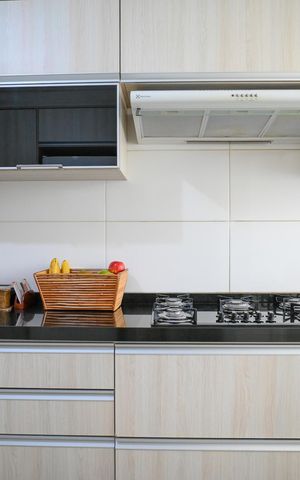 Casa à venda com 133m², 3 quartos e 2 vagas Casa à venda com 133m², 3 quartos e 2 vagasCozinha