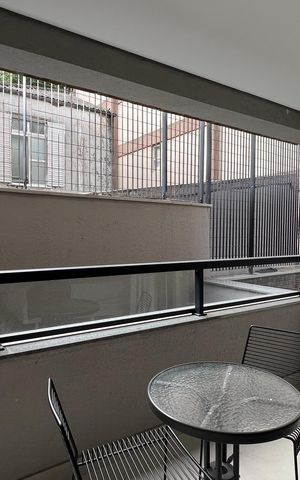 Studio à venda com 25m², 1 quarto e sem vaga Studio à venda com 25m², 1 quarto e sem vagaVaranda